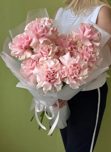 Букет «11 нежных французских роз PINK MONDIAL» от интернет-магазина цветов в 