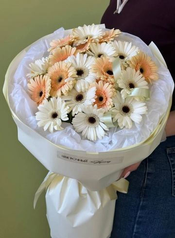 Букет «Микс 19 гермини» от интернет-магазина цветов в 