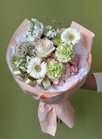 Букет «099» от интернет-магазина цветов в 