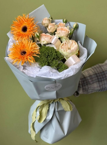 Букет «102» от интернет-магазина цветов в 