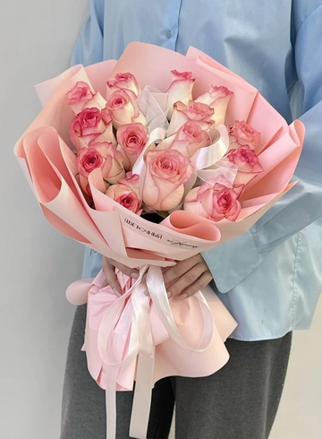 Букет &laquo;15 роз JUMILIA&raquo; от интернет-магазина цветов в 