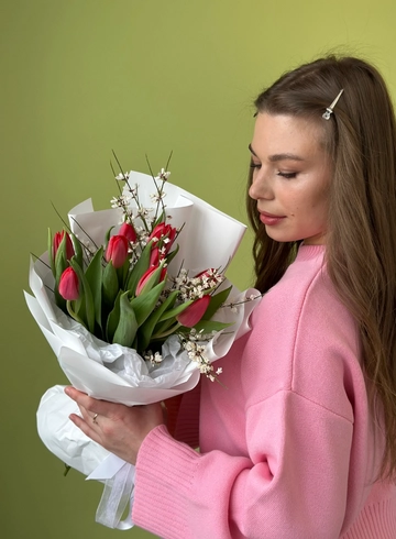 Букет &laquo;Красные тюльпаны &raquo; от интернет-магазина цветов в 