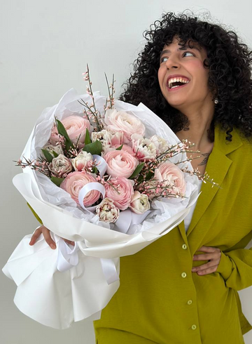 Букет &laquo;Весна не лечится&raquo;  от интернет-магазина цветов в 