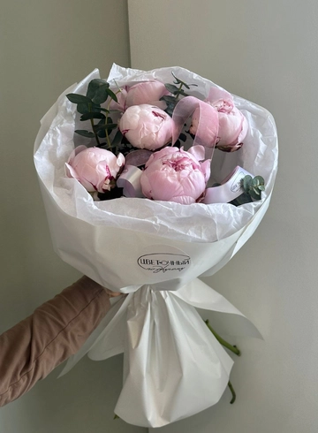 Букет « Пионовый сюрприз» от интернет-магазина цветов в 