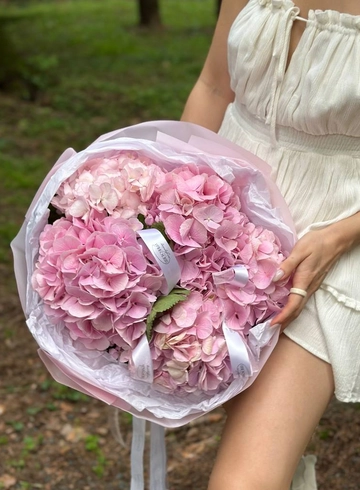 Букет &laquo;Розовая гортензия&raquo; от интернет-магазина цветов в 