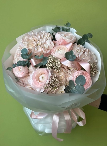 Букет &laquo;032&raquo; от интернет-магазина цветов в 