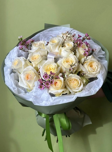 Букет «045» от интернет-магазина цветов в 