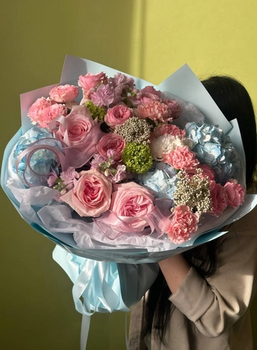 Букет «050» от интернет-магазина цветов в 