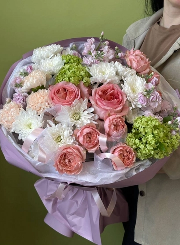 Букет «058» от интернет-магазина цветов в 