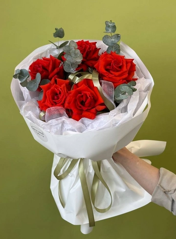 Букет «063» от интернет-магазина цветов в 