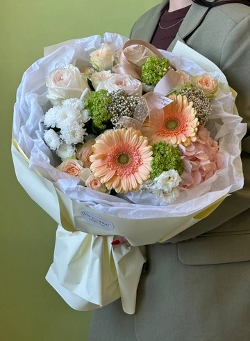 Букет «064» от интернет-магазина цветов в 