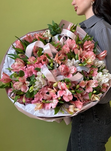 Букет &laquo;071&raquo; от интернет-магазина цветов в 