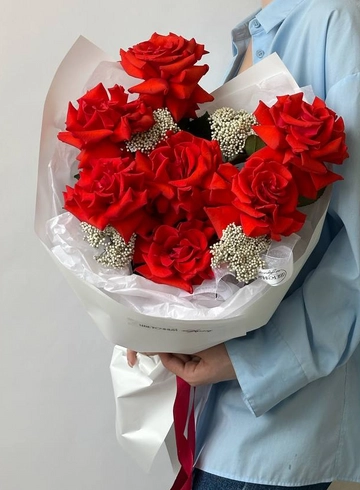 Букет «076» от интернет-магазина цветов в 