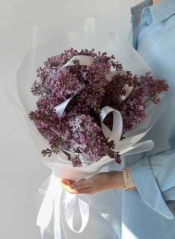 Букет «5 веток ароматной сирени» от интернет-магазина цветов в 